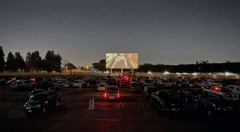 paramount drive in movie theatre hours